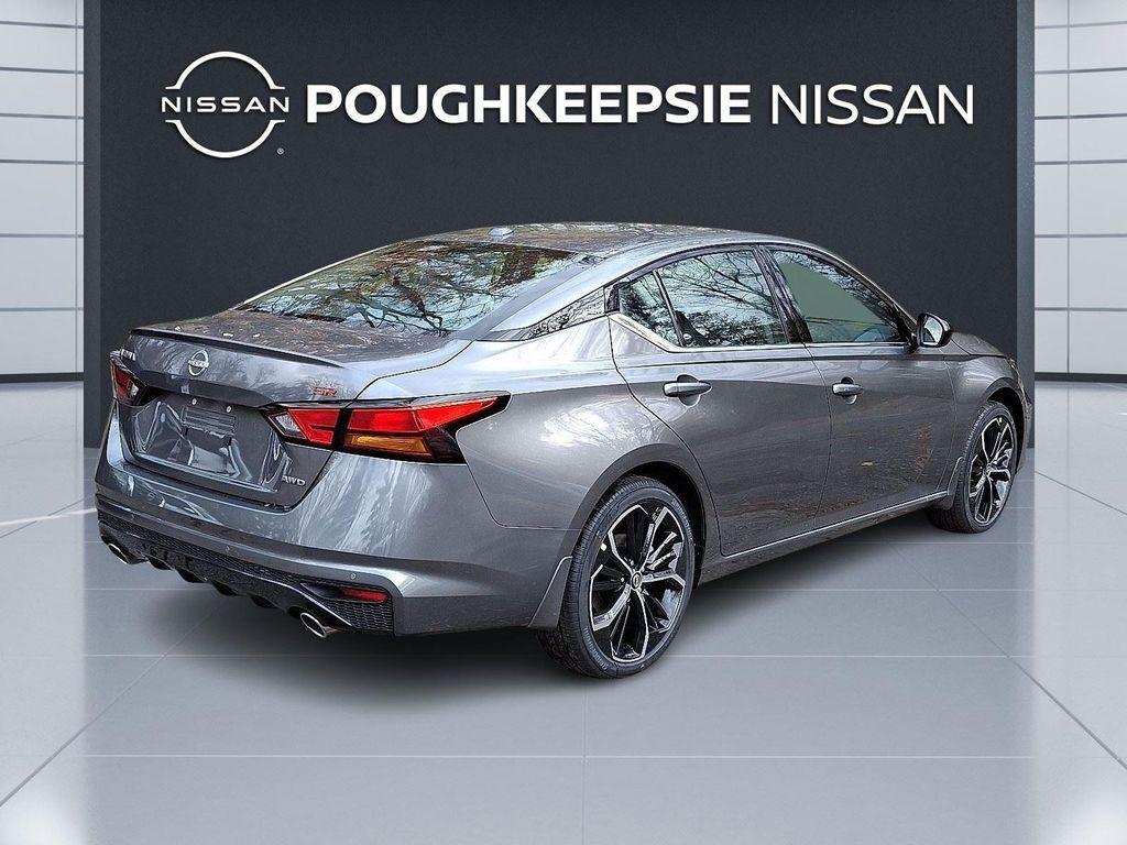 new 2025 Nissan Altima car, priced at $34,030