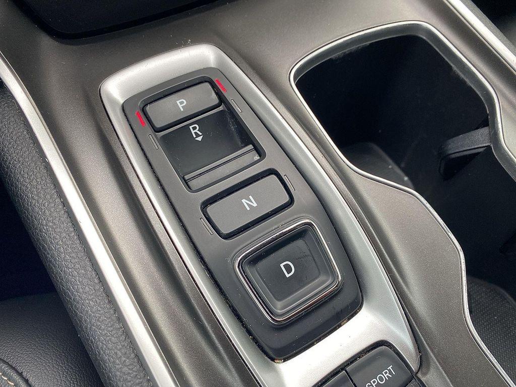 used 2022 Honda Accord Hybrid car, priced at $18,995