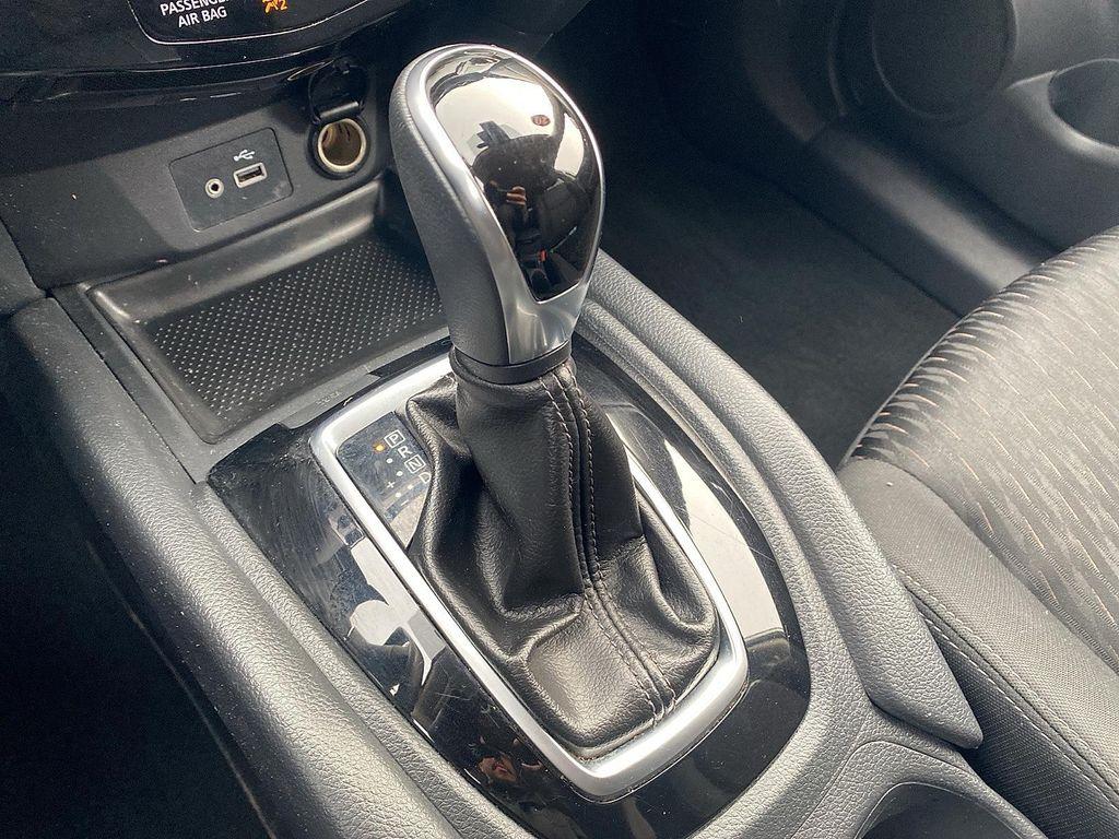 used 2020 Nissan Rogue car, priced at $15,895