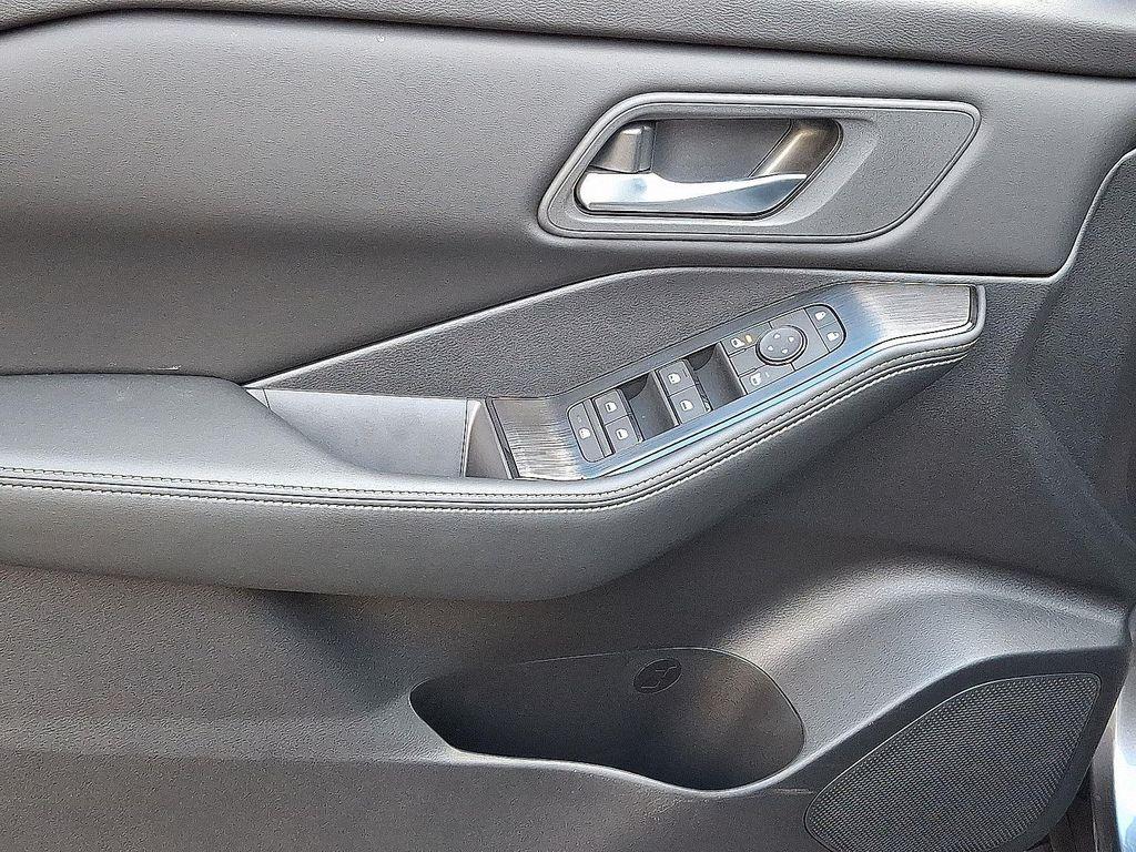 new 2026 Nissan Rogue car, priced at $29,400