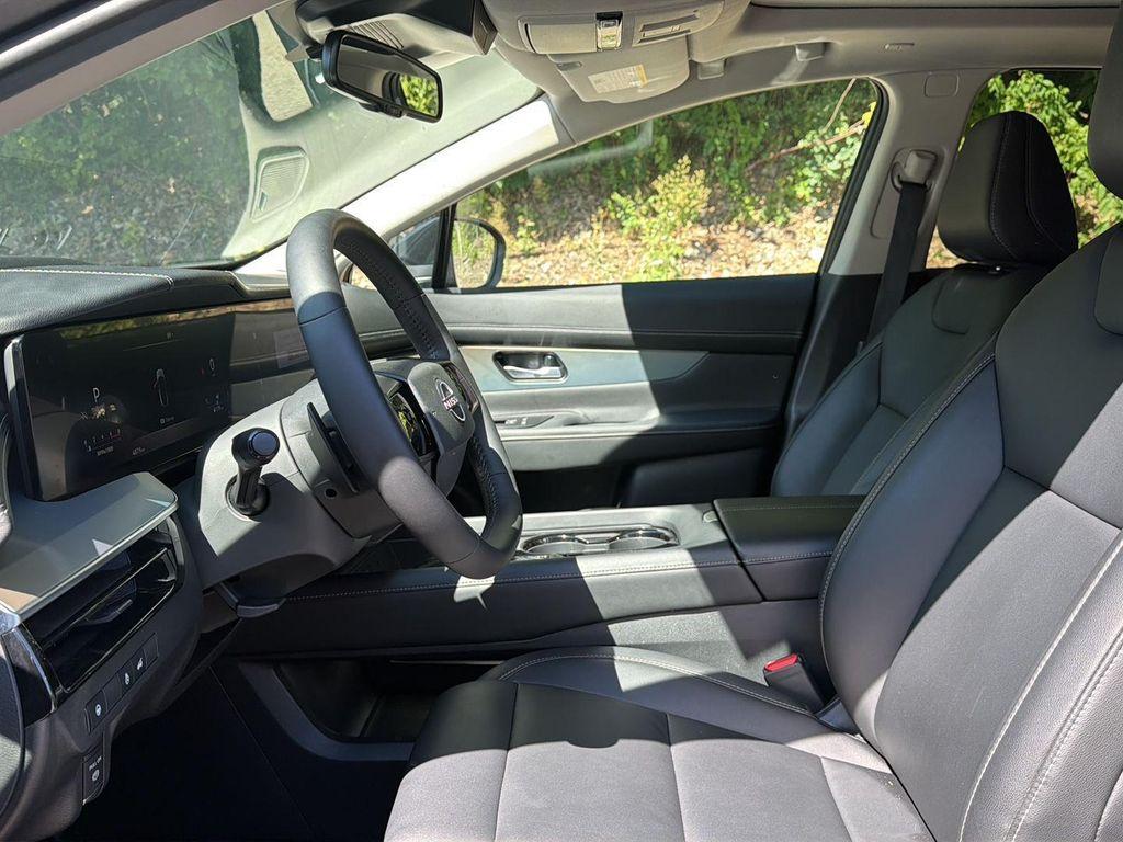 used 2025 Nissan Murano car, priced at $37,500