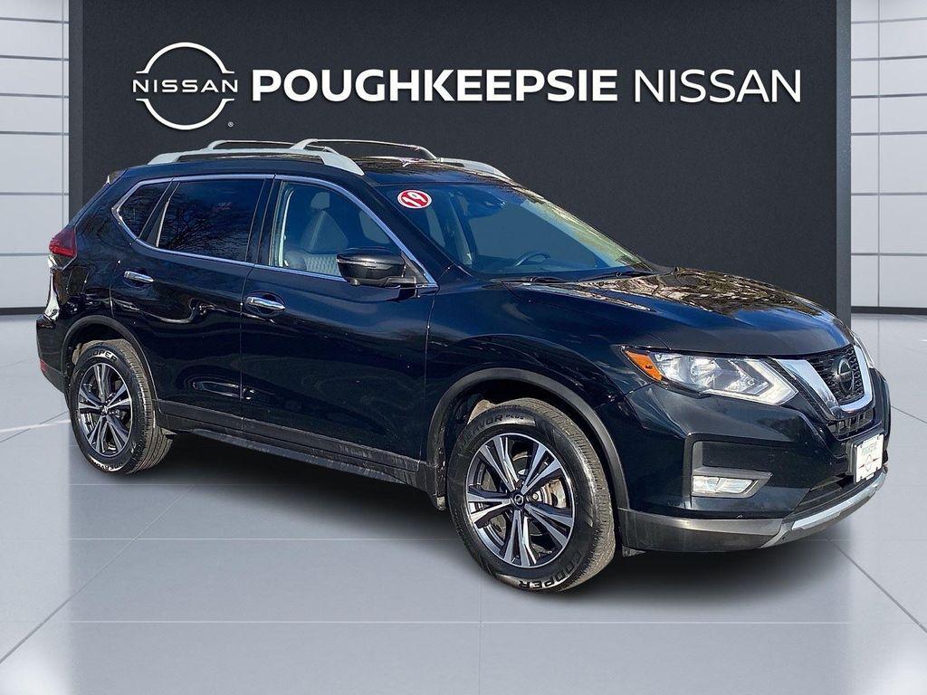 used 2019 Nissan Rogue car, priced at $12,995