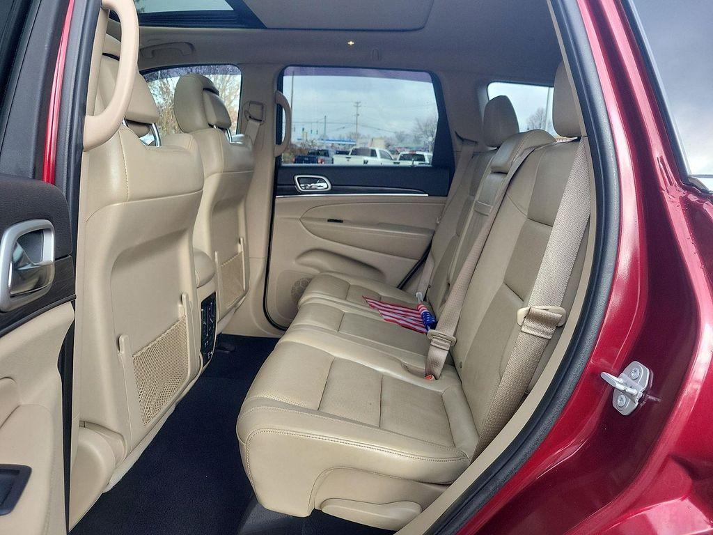 used 2019 Jeep Grand Cherokee car, priced at $19,495