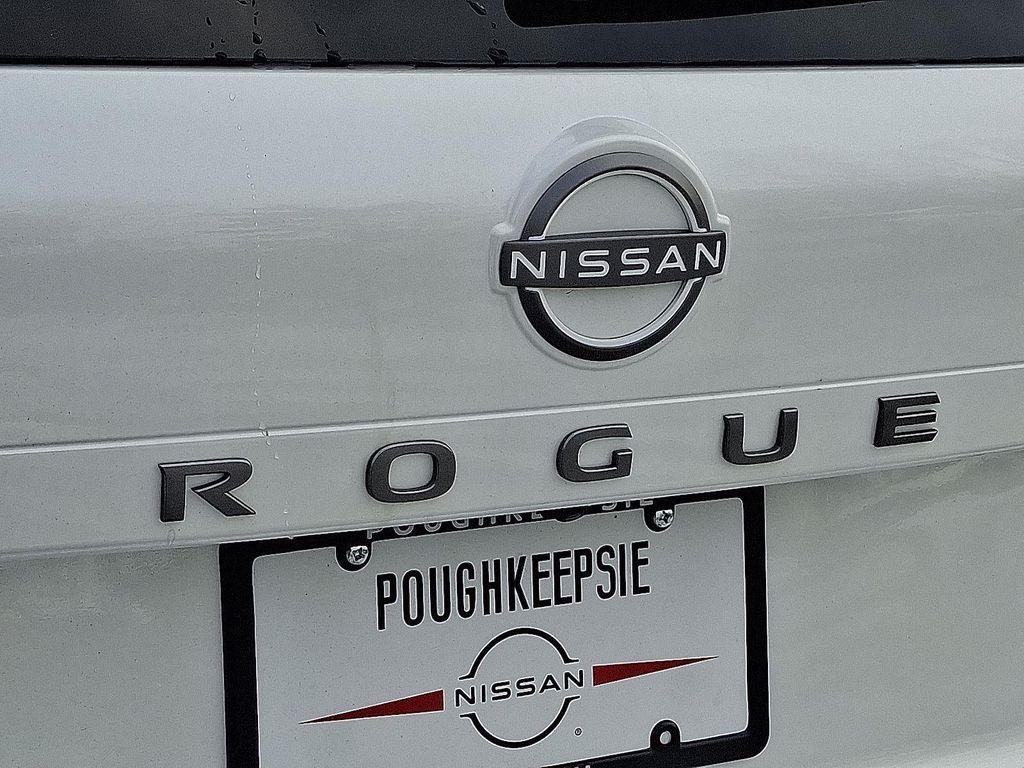 new 2026 Nissan Rogue car, priced at $29,257