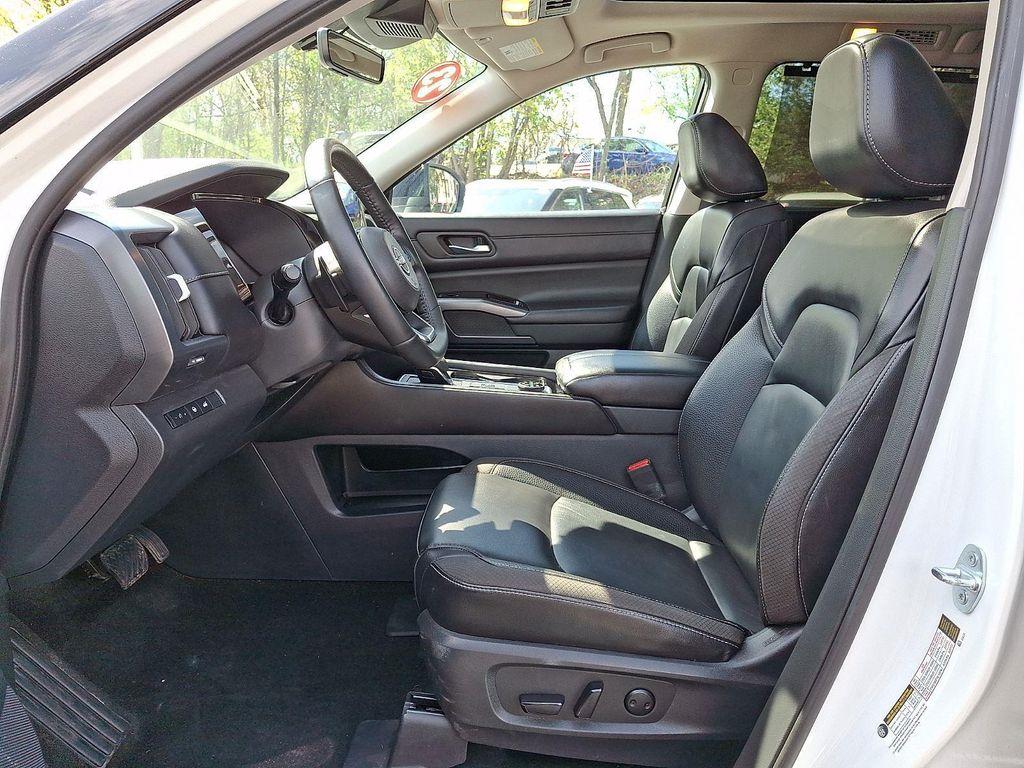 used 2023 Nissan Pathfinder car, priced at $34,000