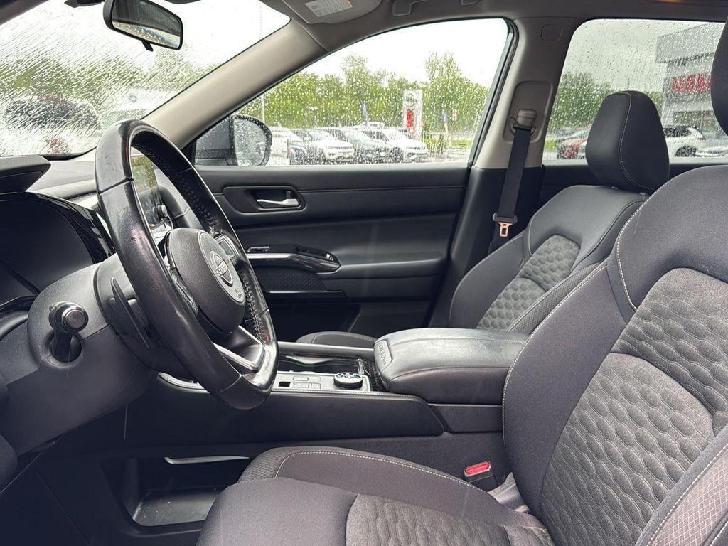 used 2022 Nissan Pathfinder car, priced at $26,000