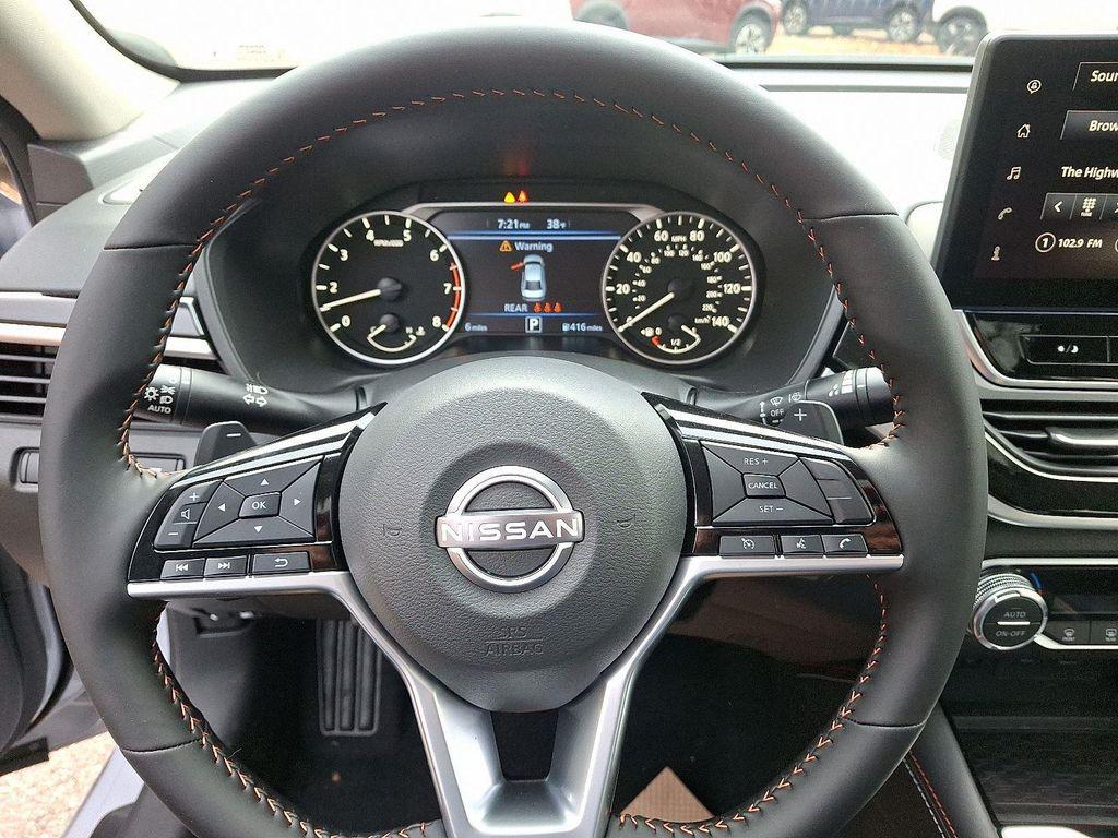 new 2025 Nissan Altima car, priced at $30,950