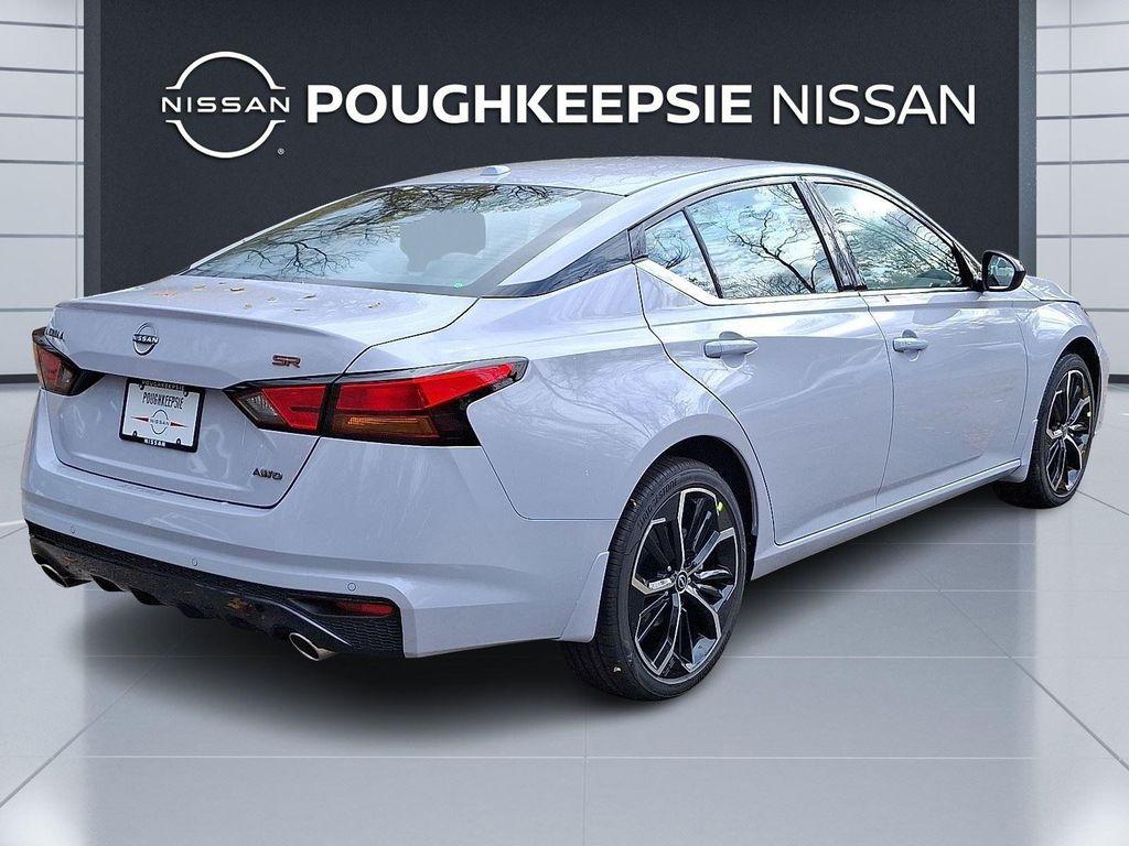 new 2025 Nissan Altima car, priced at $30,950