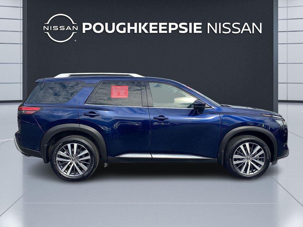 used 2022 Nissan Pathfinder car, priced at $24,495