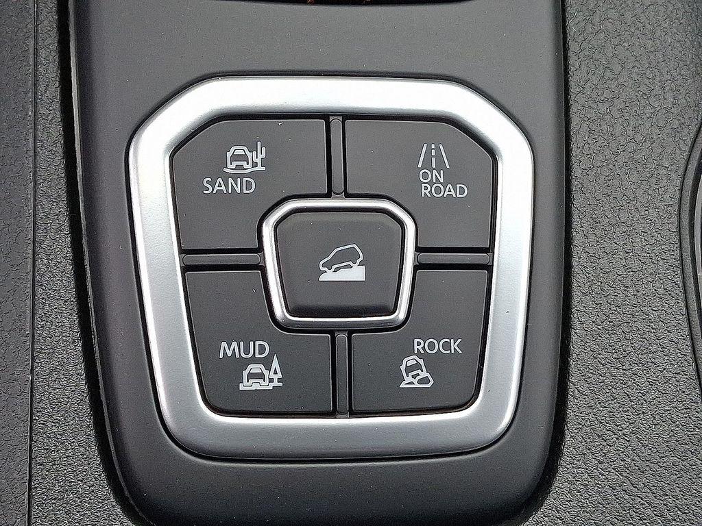 new 2026 Nissan Frontier car, priced at $43,910