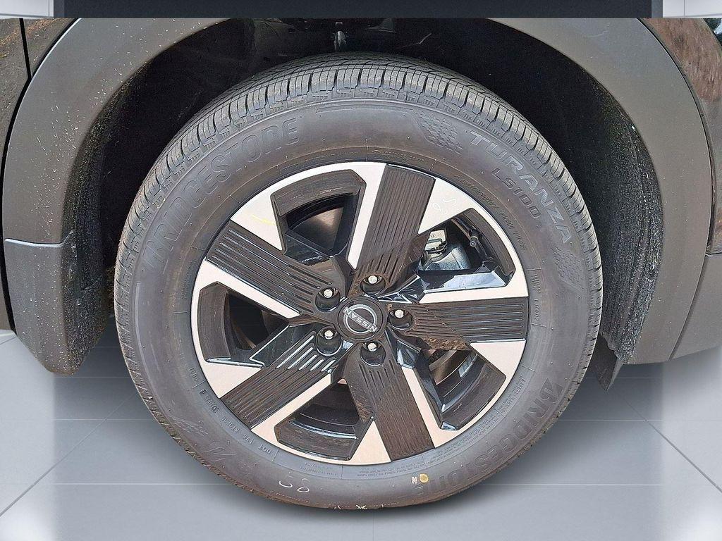 new 2026 Nissan Kicks car, priced at $29,270