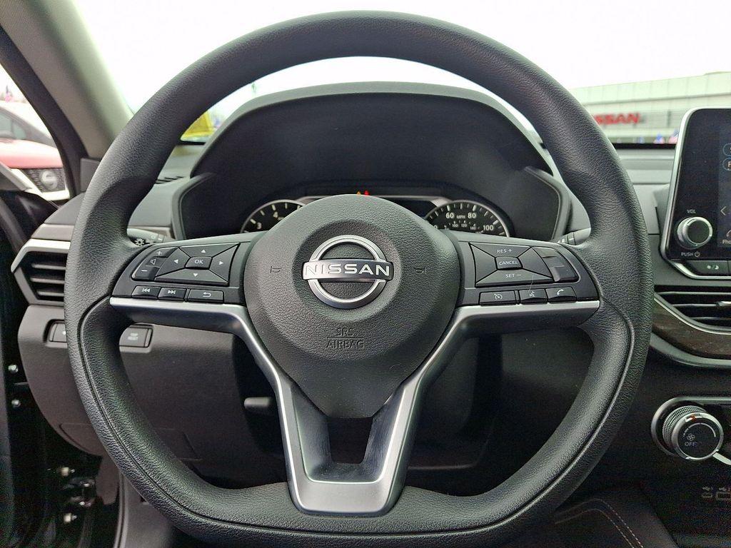 used 2023 Nissan Altima car, priced at $21,995