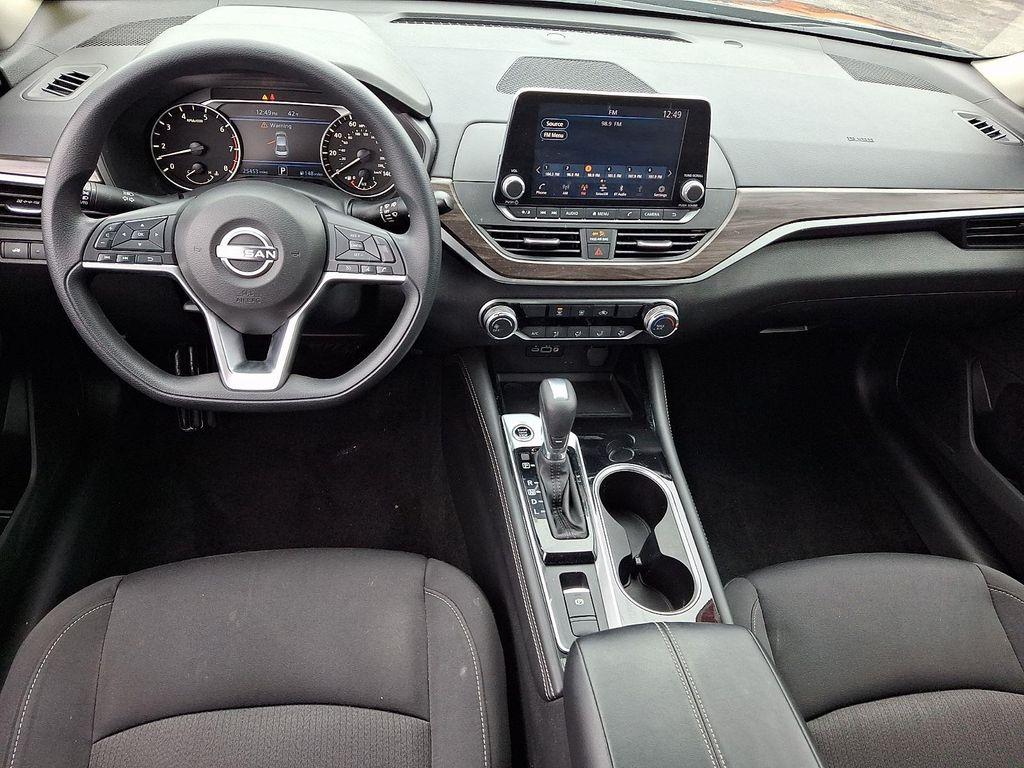 used 2023 Nissan Altima car, priced at $21,995