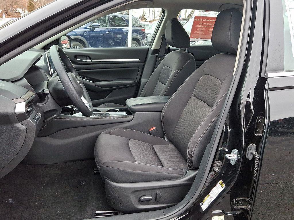 used 2023 Nissan Altima car, priced at $21,995