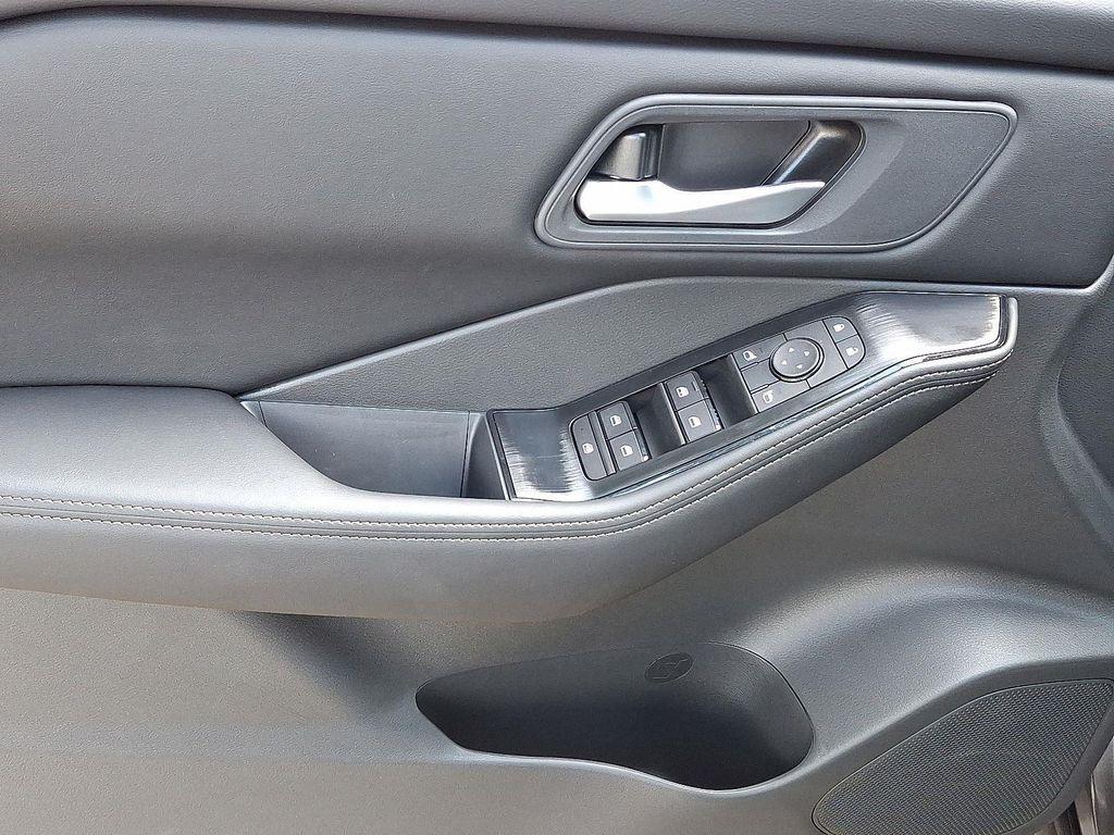 new 2026 Nissan Rogue car, priced at $29,462