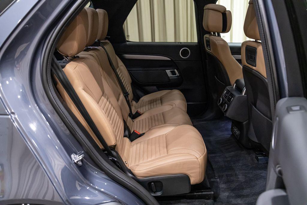 used 2024 Land Rover Discovery car, priced at $47,597