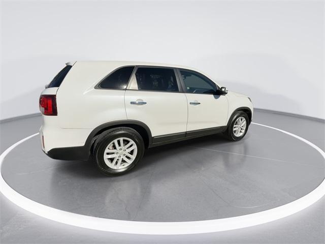 used 2014 Kia Sorento car, priced at $8,226