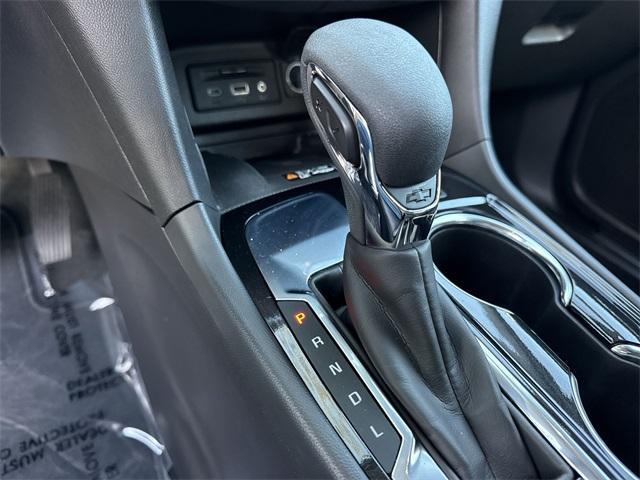 used 2024 Chevrolet Equinox car, priced at $21,997