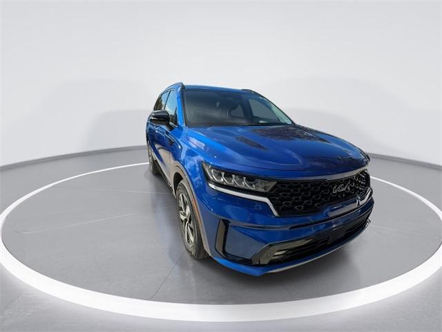 used 2023 Kia Sorento car, priced at $25,999