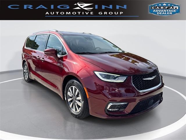 used 2021 Chrysler Pacifica Hybrid car, priced at $22,833