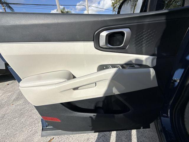 used 2025 Kia Sorento car, priced at $29,883