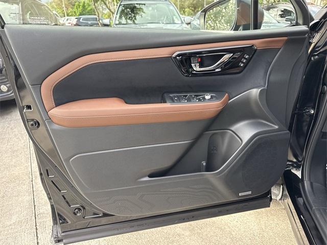 used 2025 Subaru Forester car, priced at $36,201