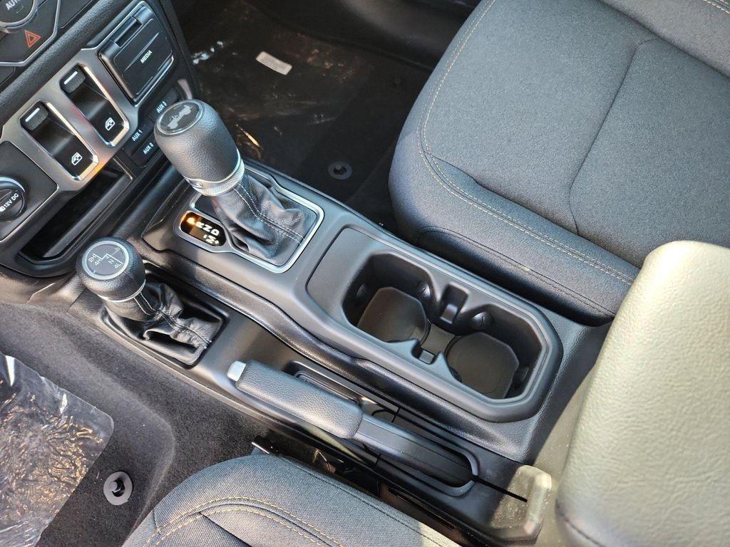 new 2026 Jeep Wrangler car, priced at $43,889
