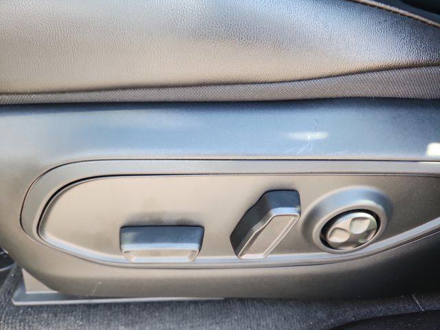 new 2025 Jeep Grand Cherokee car, priced at $45,960