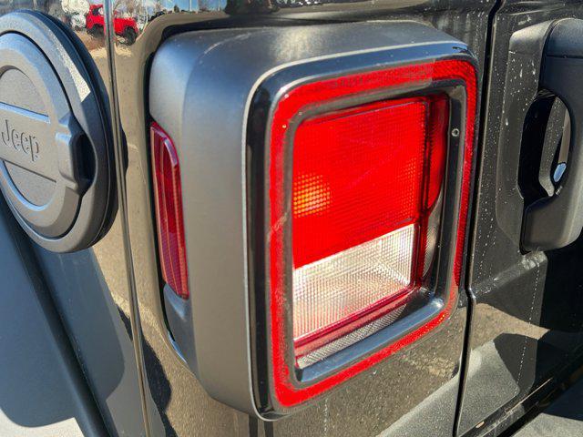 new 2026 Jeep Wrangler car, priced at $47,032