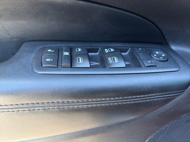 used 2017 Jeep Grand Cherokee car, priced at $10,788