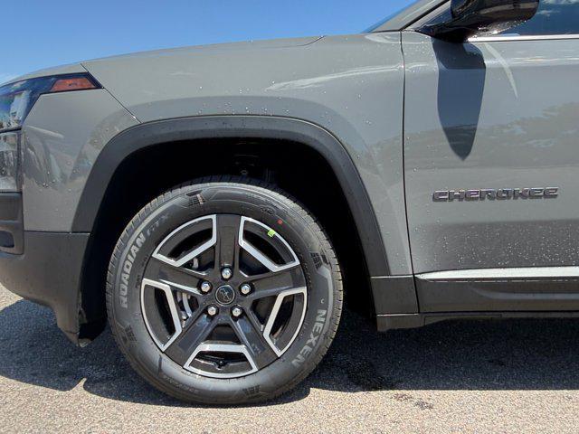 new 2026 Jeep Cherokee car, priced at $41,305