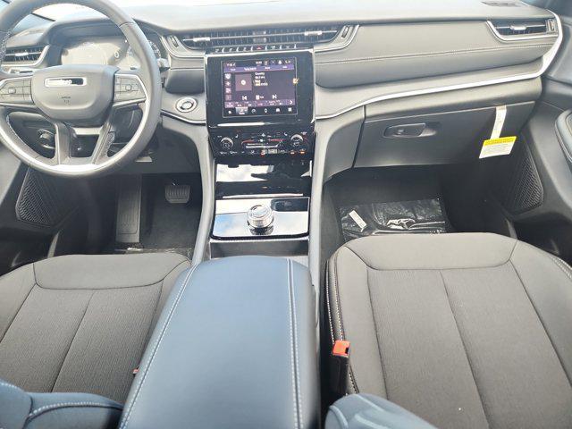 new 2025 Jeep Grand Cherokee L car, priced at $42,590