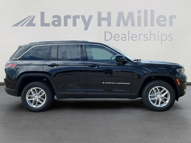 new 2025 Jeep Grand Cherokee car, priced at $41,052