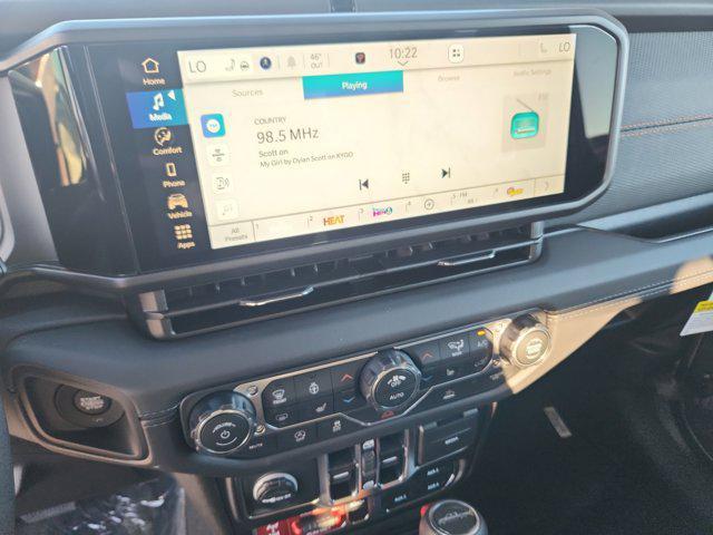 new 2026 Jeep Gladiator car, priced at $54,228