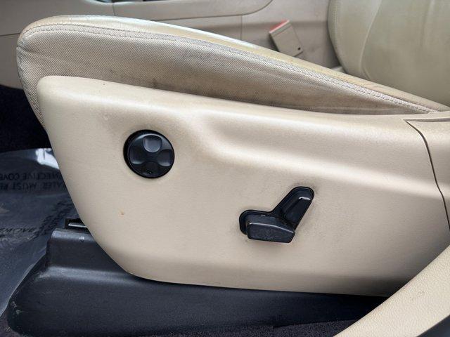 used 2017 Jeep Grand Cherokee car, priced at $18,100