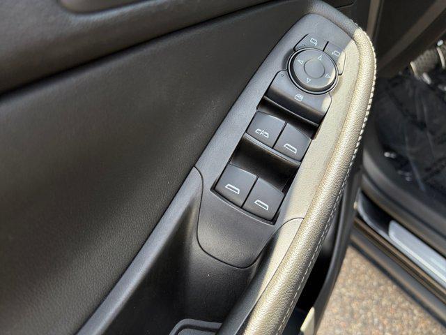 used 2024 Buick Encore GX car, priced at $28,390