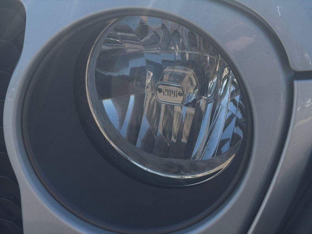 used 2023 Jeep Gladiator car, priced at $35,998