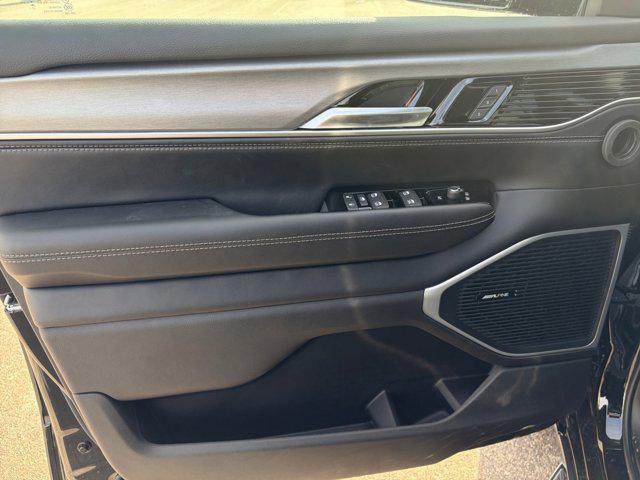 new 2026 Jeep Grand Wagoneer car, priced at $75,450