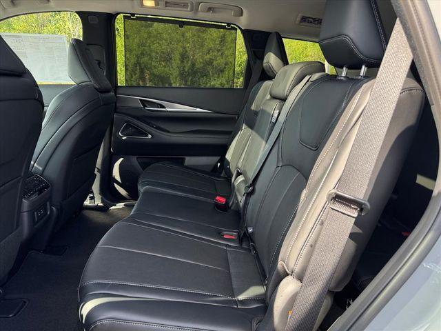 new 2026 INFINITI QX60 car, priced at $60,290