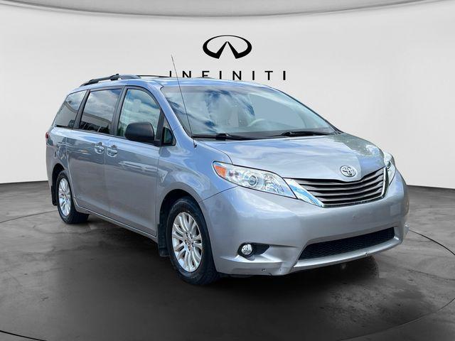 used 2013 Toyota Sienna car, priced at $11,995
