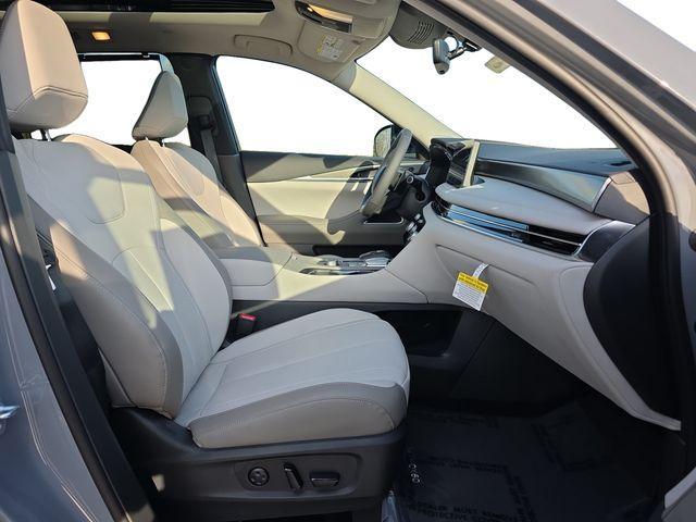 new 2026 INFINITI QX60 car, priced at $61,965