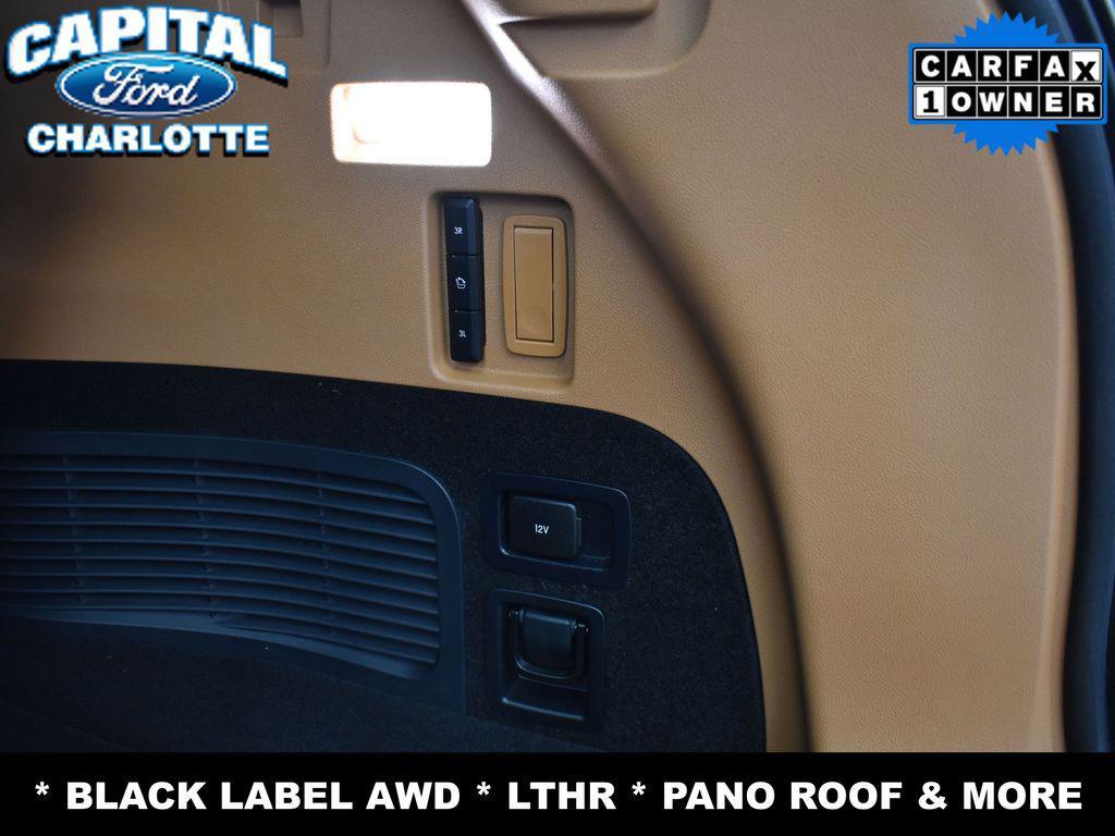 used 2025 Lincoln Aviator car