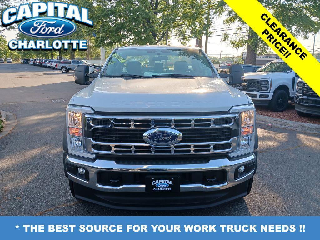 new 2024 Ford F-450 car