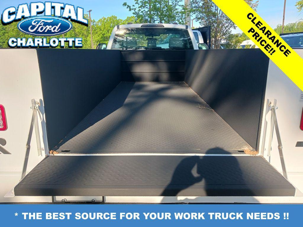 new 2024 Ford F-450 car