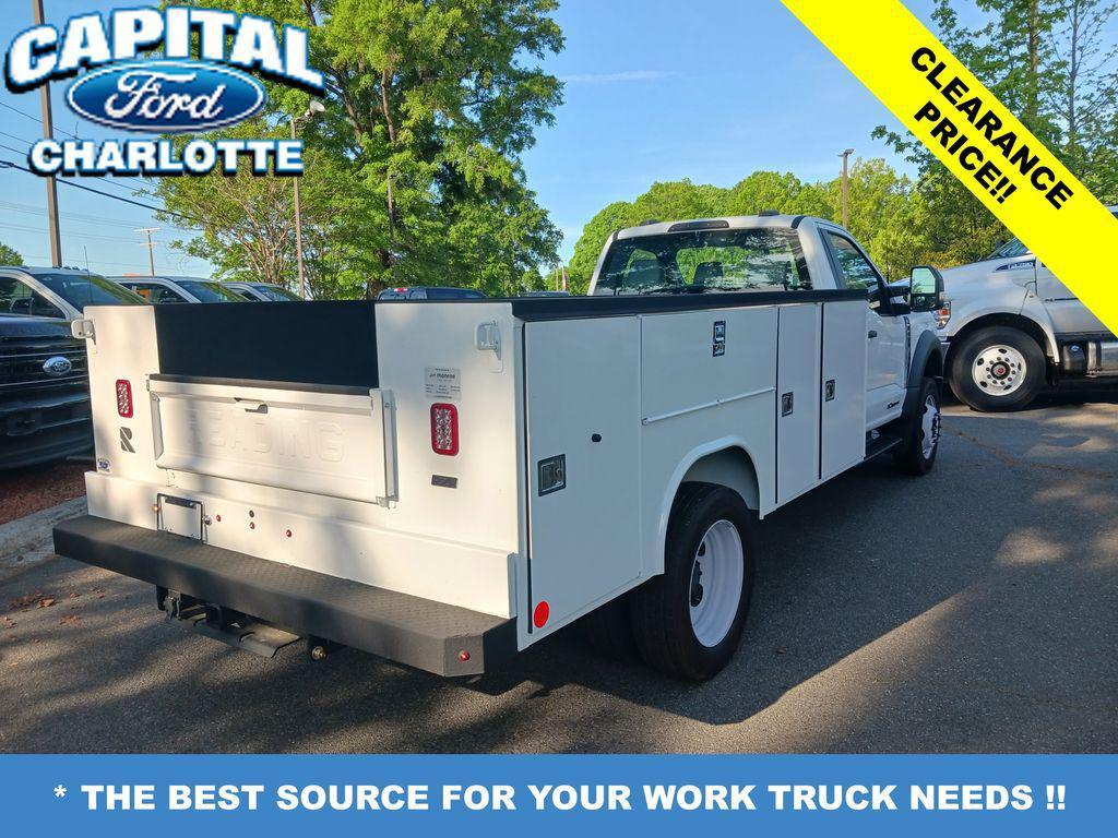 new 2024 Ford F-450 car