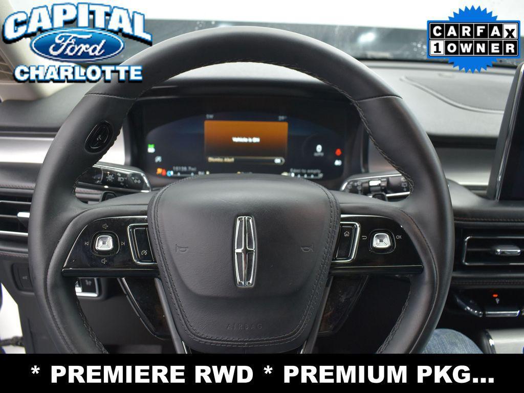 used 2024 Lincoln Aviator car, priced at $35,999