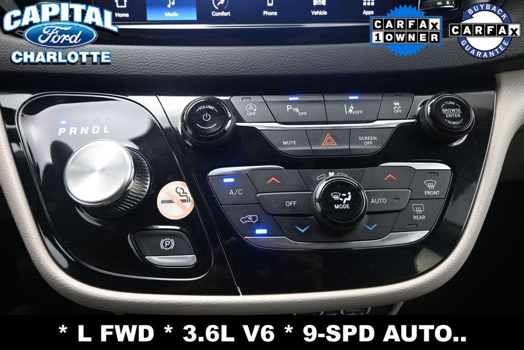 used 2023 Chrysler Pacifica car, priced at $23,098
