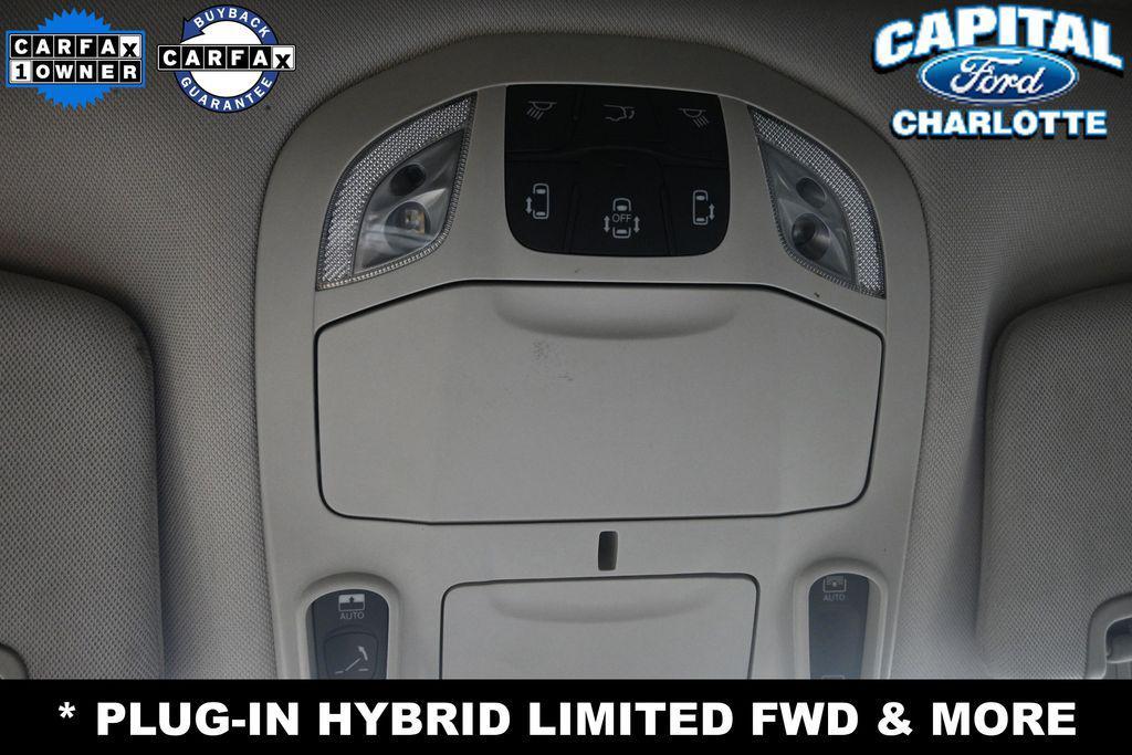 used 2023 Chrysler Pacifica Hybrid car, priced at $25,898