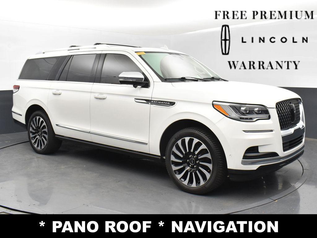 used 2022 Lincoln Navigator car, priced at $42,999