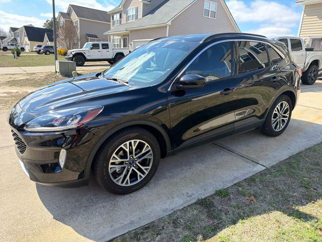 used 2020 Ford Escape car, priced at $13,999